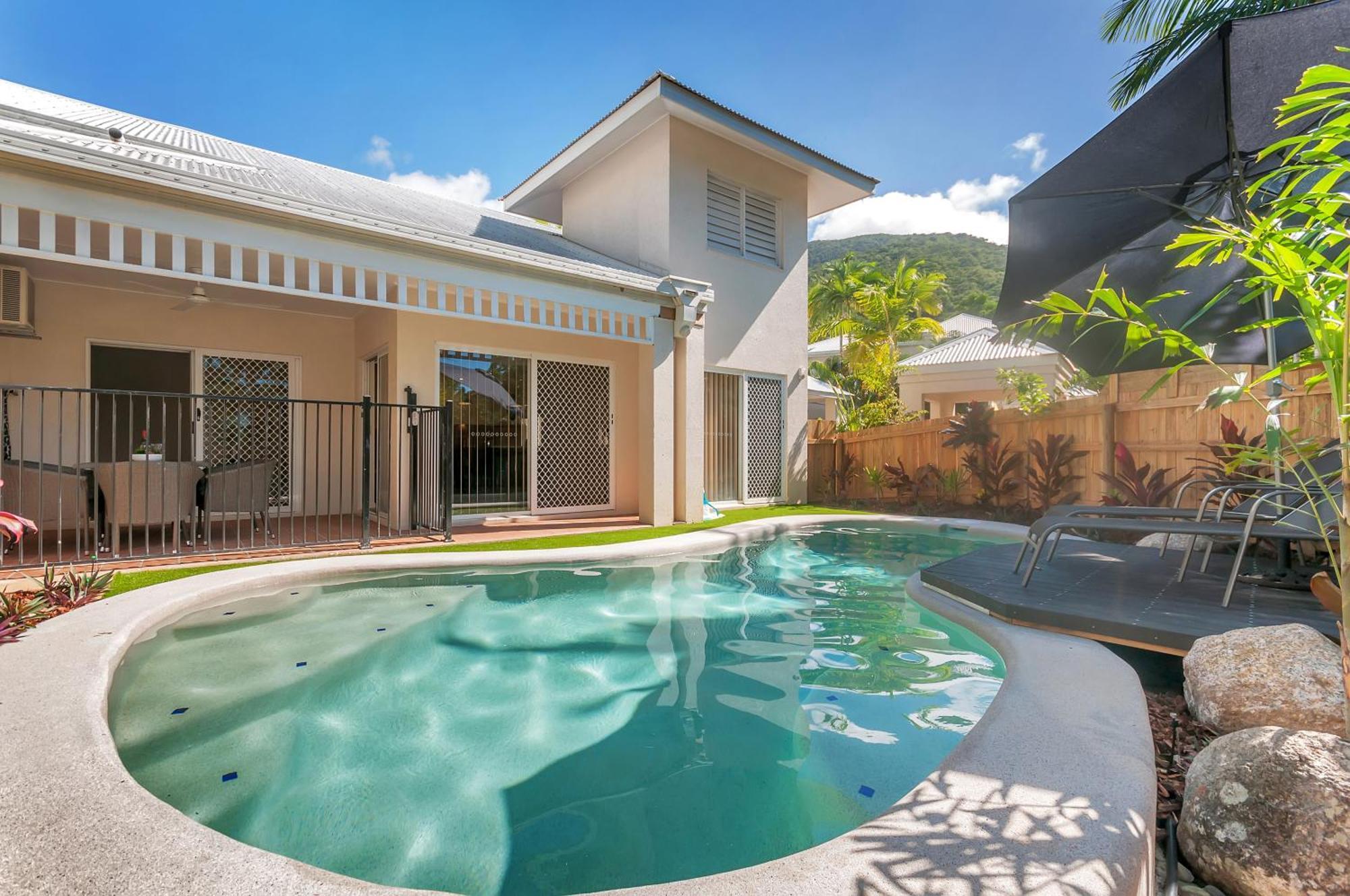 The Villas Palm Cove Esterno foto